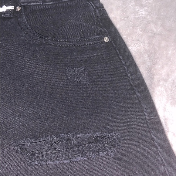 shorts - Picture 3 of 4